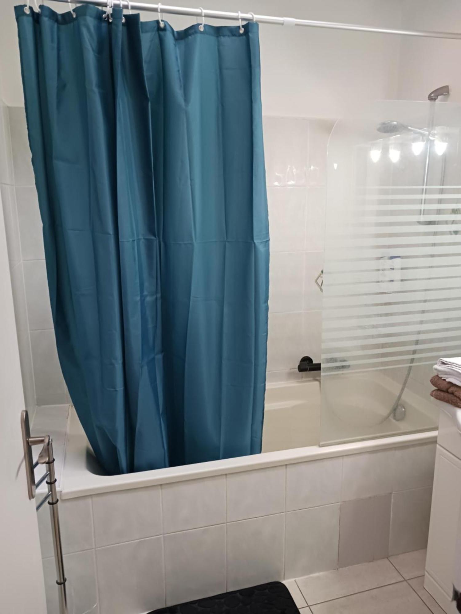 Chambre Privee Climatisee Chez Particulier, Wifi Perpignan Exterior photo